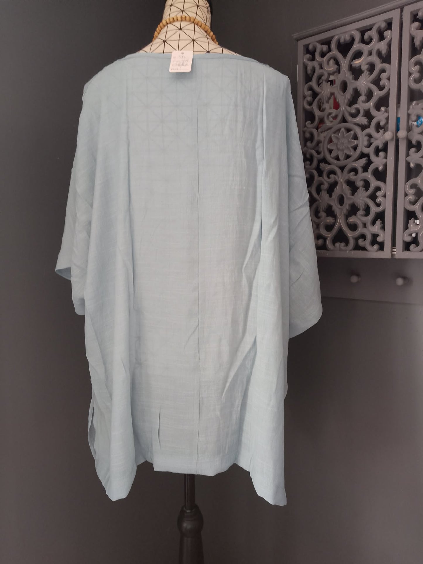 🌹 t-shirt bleu ciel taille 58 grande taille oversize fluide ouvert côtés confortable 🌹